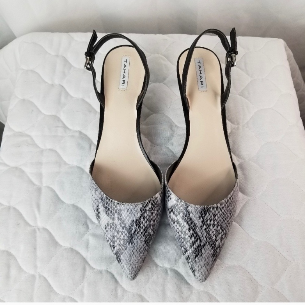 Tahari sling back leather kitten heels
